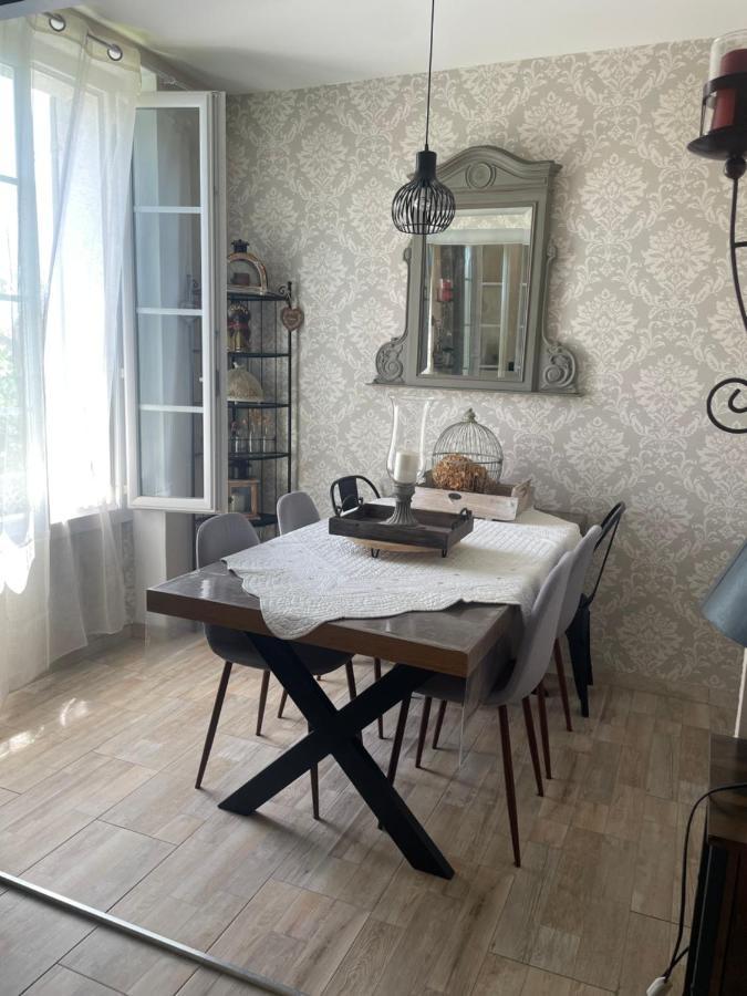 Appartement Avec Jardin En Ville LʼIsle-sur-la-Sorgue Extérieur photo