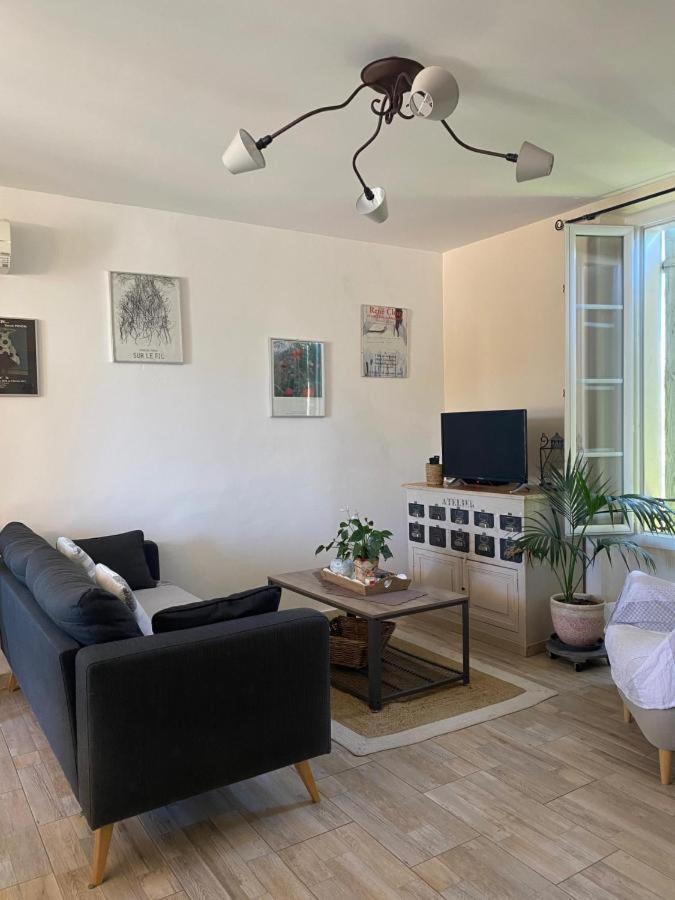 Appartement Avec Jardin En Ville LʼIsle-sur-la-Sorgue Extérieur photo
